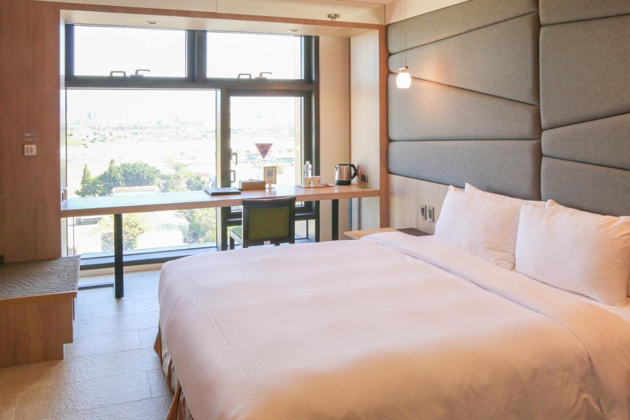 Kloud Hotel Taichung Exterior photo