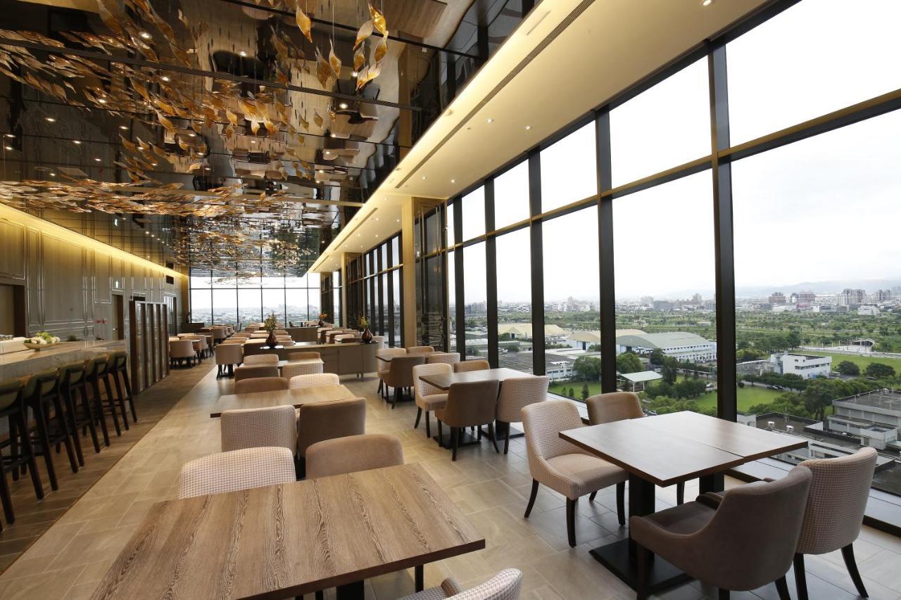 Kloud Hotel Taichung Exterior photo