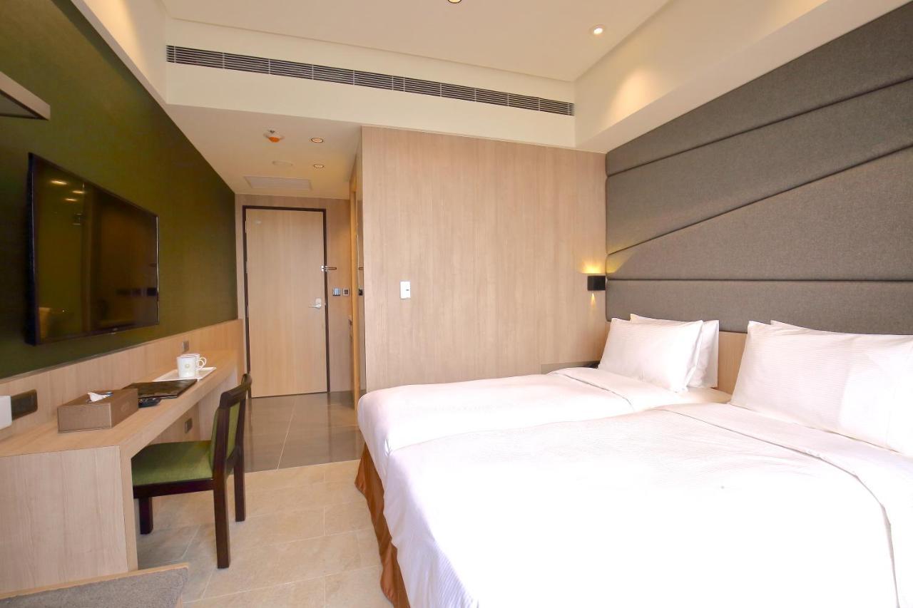 Kloud Hotel Taichung Exterior photo