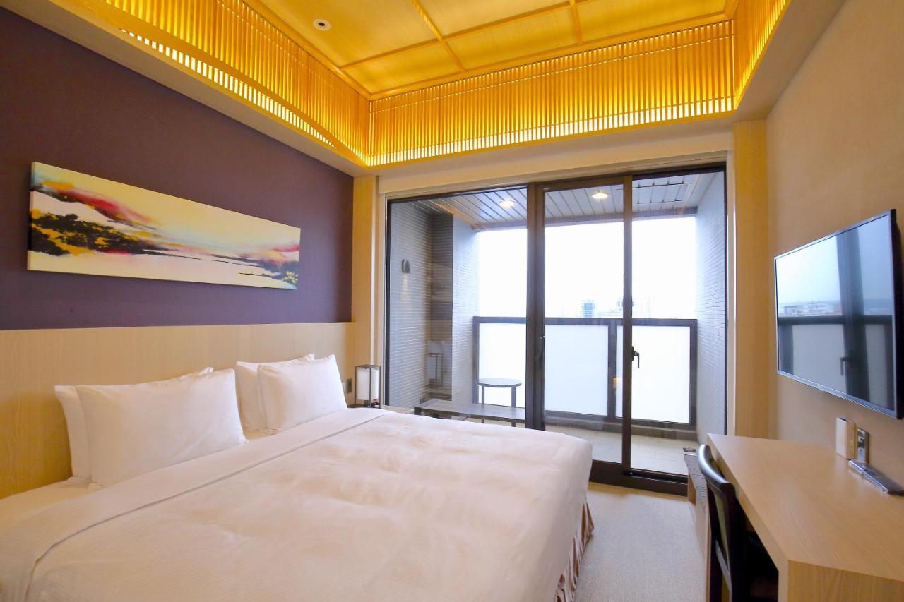 Kloud Hotel Taichung Exterior photo